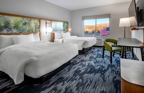Downtown Klamath Falls Hotel | Fairfield Inn & Suites by Marriott Klamath Falls