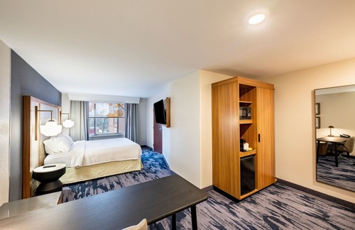 Chesterfield Hotel | Fairfield Inn & Suites by Marriott St. Louis Chesterfield