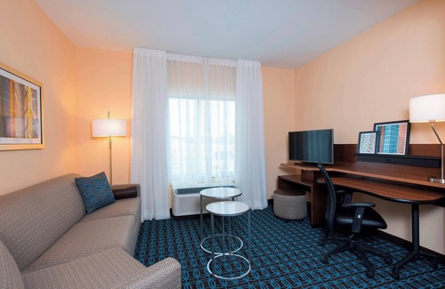 Clinton Hotel | Fairfield Inn & Suites by Marriott Jackson Clinton