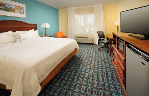 Marshall Hotel | Fairfield Inn & Suites by Marriott Marshall