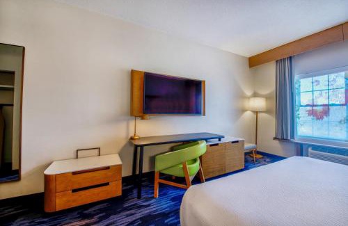 Cortland West Hotel | Fairfield Inn & Suites by Marriott Cortland