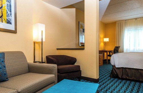 Pennington Bend Hotel | Fairfield Inn & Suites by Marriott Nashville at Opryland