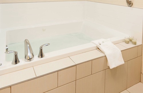 Vernon Hotel | Fairfield Inn & Suites by Marriott Vernon