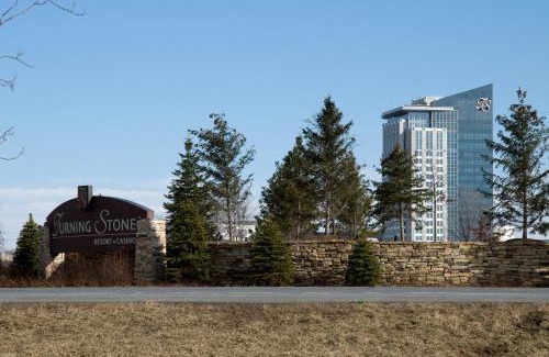 Verona Hotel | Fairfield Inn & Suites by Marriott Verona