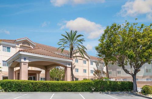 San Carlos Hotel | Fairfield Inn & Suites by Marriott San Francisco San Carlos