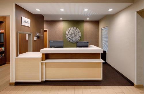 Wayne Hotel | Fairfield Inn & Suites Indianapolis Airport