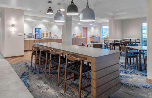 Rapid City Hotel | Fairfield Inn & Suites Rapid City