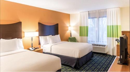 Norton Shores Hotel | Fairfield Inn & Suites by Marriott Muskegon Norton Shores