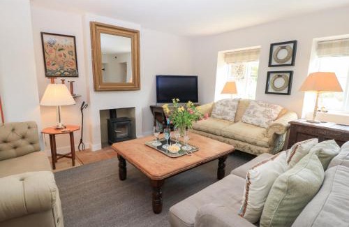 Milton-under-Wychwood House | Fairview Cottage
