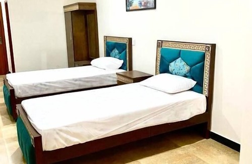 Peshawar Hotel | Faisal Hotel