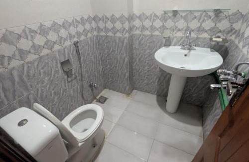 Fatehjang House | Faisal Lodges