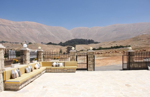 Al Arz Ski Chalet | Falcon Peak - Two Bedroom Apartment 1st Floor