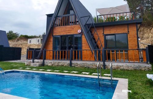 Sapanca Ski Chalet | Falda bungalov