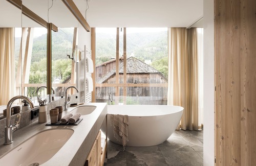 Riscone Hotel | Falkensteiner Hotel Kronplatz - The Leading Hotels of the World