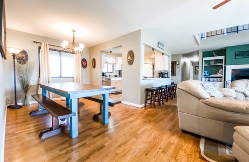 Beaver Shores House | Fall Calendar NOW Open Beaver Lake Waterfront