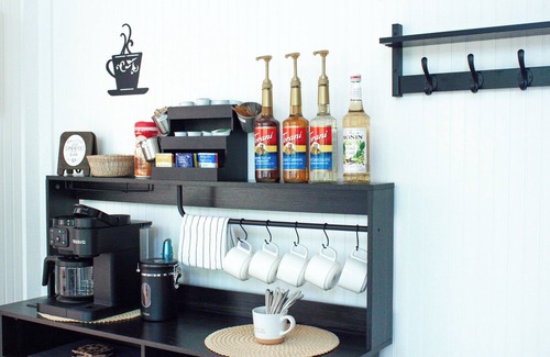 Campton Cabin | Fall Colors - Secluded - Hot Tub - Pet Friendly - Fire Pit - Minutes to Gorge