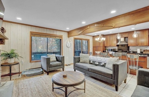 Gouldsboro House | Fall Lake Hideaway – Hot Tub, Fire Pit, Game Room