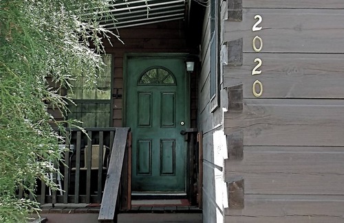 Glenville Cabin | Fall Peak Colors NOW! L.Cabin, HotTub under Cabana, Mtn View, 1 mile to Lake