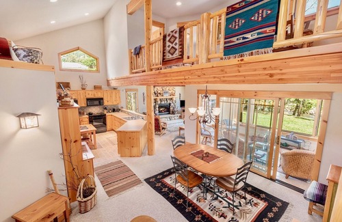Estes Park House | Fall River Rock - 30+ night rentals in Estes Park