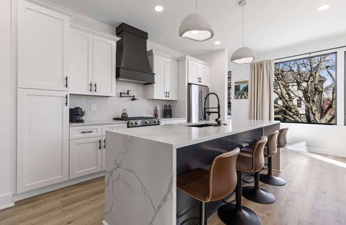 Hurwood Heights House | Fall rooftop hot tubs, two homes, game rooms near Broadway and Geodis Park