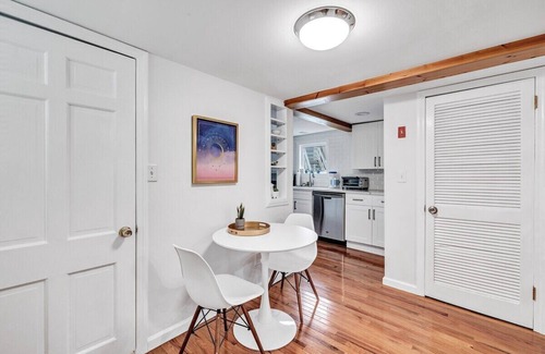 Devon Cottage | Fall Sale | Cozy Cottage | Pet | WalktoBeach