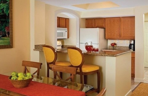 Palm Beach Shores Condo | FALL/WINTER SAVINGS: Oceanside One Bedroom Villa With Balcony