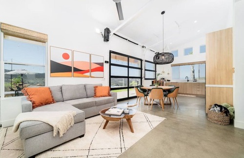 Vista House | Fam Fun! Pool, Hot Tub, Game Room, Fire Pit