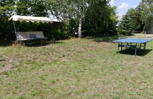 Milmersdorf Apartment | Familienurlaub auf dem Land - 10 Minuten von Templin