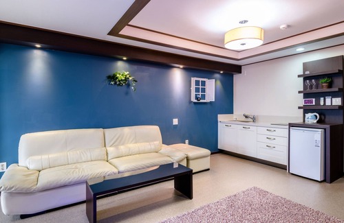 Gangjeong-dong Apartment | Famille Spa Resort