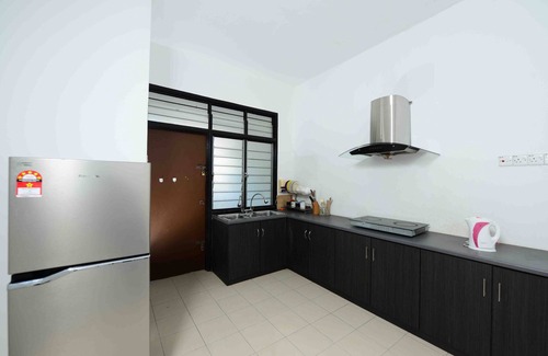 Kuah Apartment | Family 3 Bedroom Suite in Langkawi