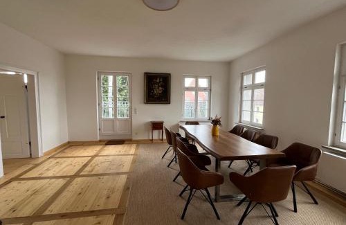 Gutenzell Apartment | Family Apartment with very large living room