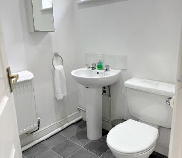 Wellington House | Family Bungalow sleeps 4