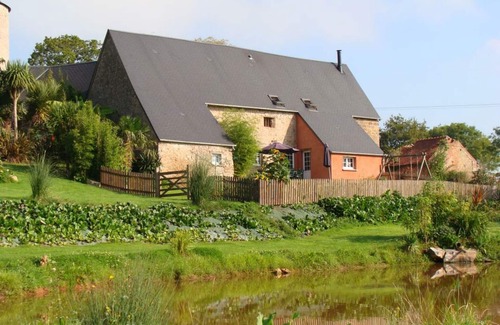 Montmartin-en-Graignes Cottage | Family Cottage in the Marshes - Pets Allowed