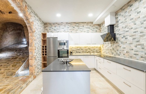 Arico House | Family Cave in Arico