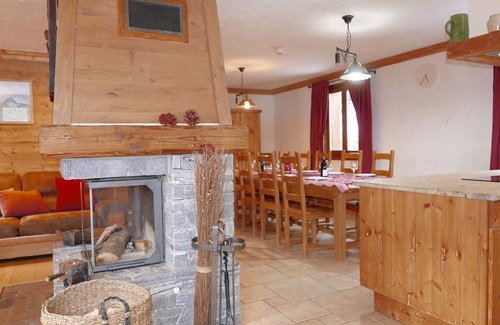 Les Varcins Ski Chalet | Family chalet in Saint-Martin-de-Belleville, La licorne, 12 people 3 vallees