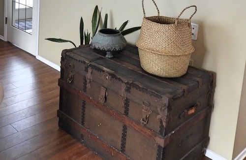 Chemainus House | Family & dog friendly, walk to beach & Old Town