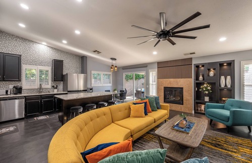 Coachella House | Family + Festival Ready + Pool Spa Game Room Tesla Charger