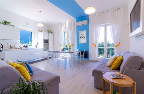 Sant'Agnello Apartment | Family flat with private parking