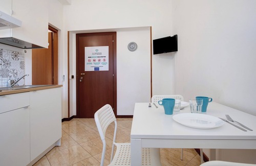 Peschiera del Garda Apartment | Family-Friendly Apartment Civico22 - Bilo 1 with Wi-Fi
