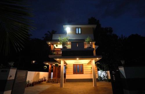 Thiruvananthapuram House | Family friendly Homestay with Homely food Near by Kovalam bypass Trivandrum