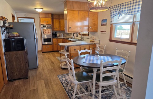 Saint Bernice Other | Family friendly, 1960's farmhouse on grain farm with AC in rural setting.