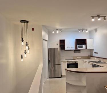 Wellington Apartment | Family friendly 2 bed apartment with carpark