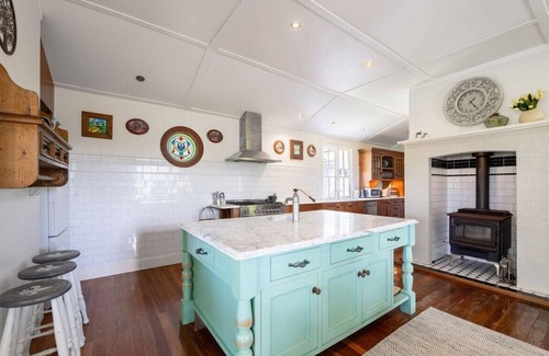 Springbrook House | Family-friendly and pet-friendly home surrounded by Springbrook National Park.