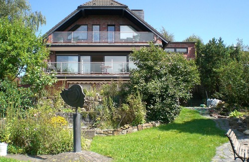 Oberwinter Apartment | Family-friendly apartment up to 4 people Rheinhöhe near Bonn