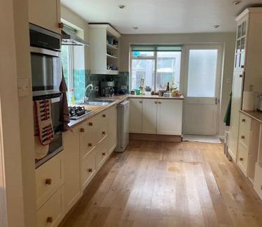 Charlbury Villa | Family friendly Cotswold home