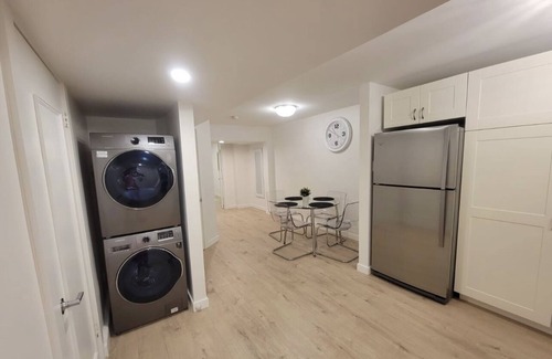 District of North Vancouver House | Family friendly Modern Garden Suite in Lynn Valley