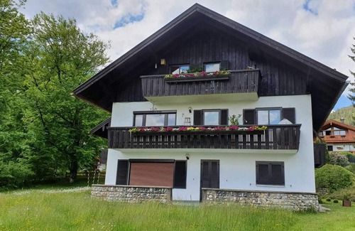 Bischofswiesen Apartment | Family-friendly accommodation with mountain view