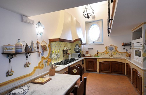 Sant'Agnello Villa | family-friendly,event-friendly, town-center