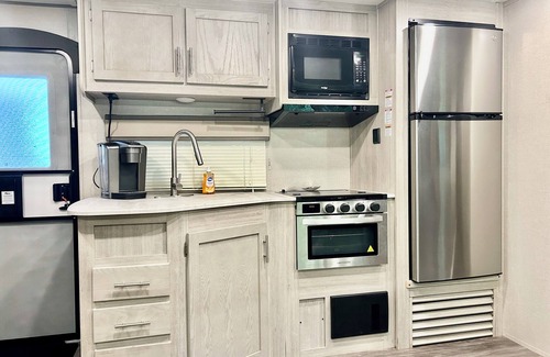 Lecanto House | Family Friendly Glamping in Crystal River