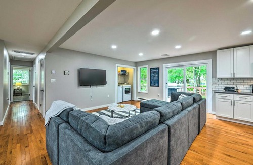 Albrightsville House | Family-Friendly Home with Hot Tub and EV Charger!